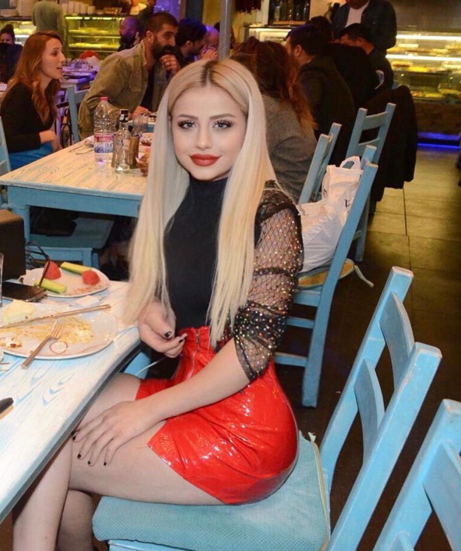 Ela - Esenyurt VIP Escort Bayan Modeli - Gerçek Fotoğraflı İlan